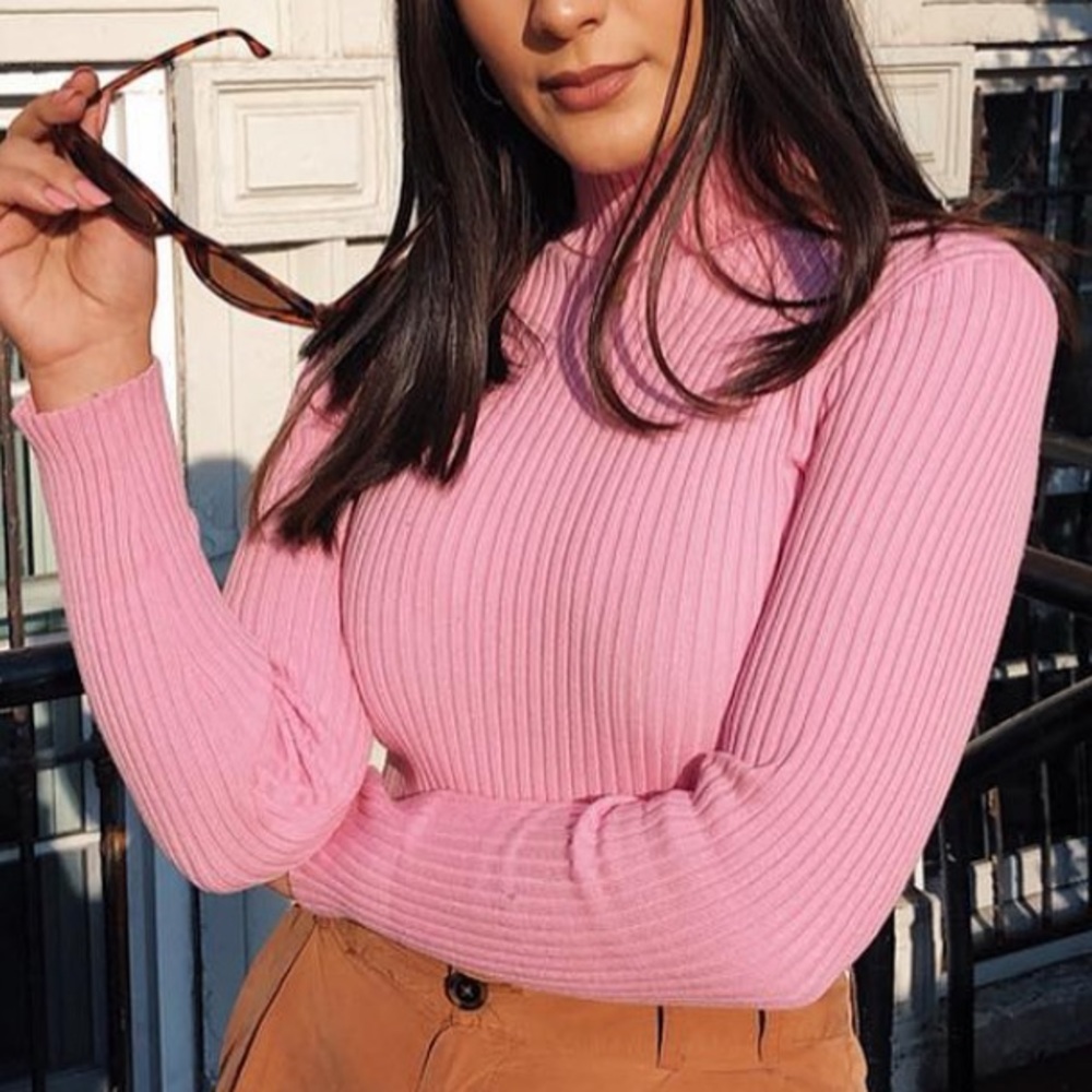 Fashion Nova Pink Turtle Neck